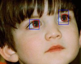 Red-eyed photo with highlighted original (red) and aligned (blue) blobs.